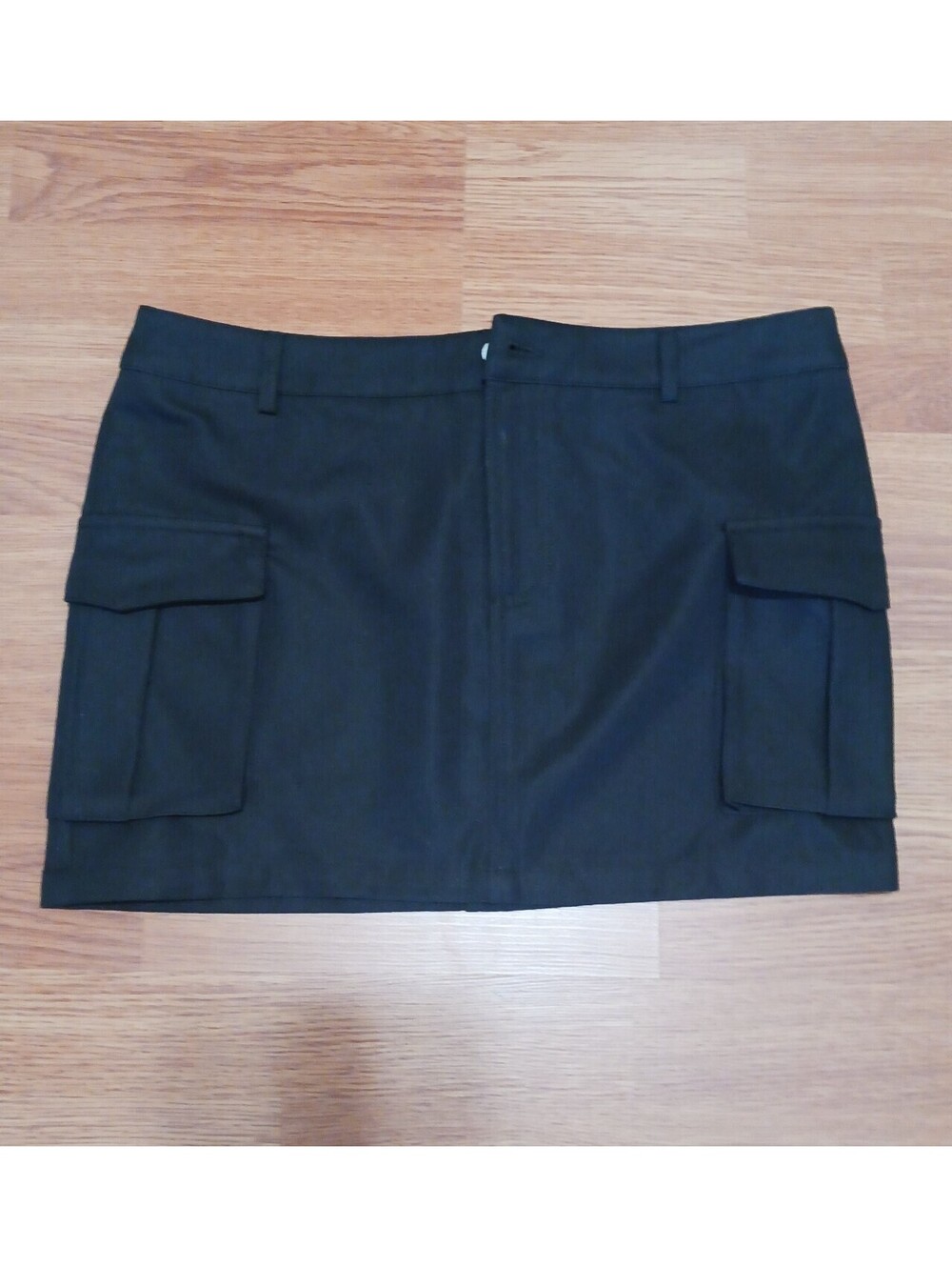 SHEIN  Women  Black  Mini  Skirt  Size  Large